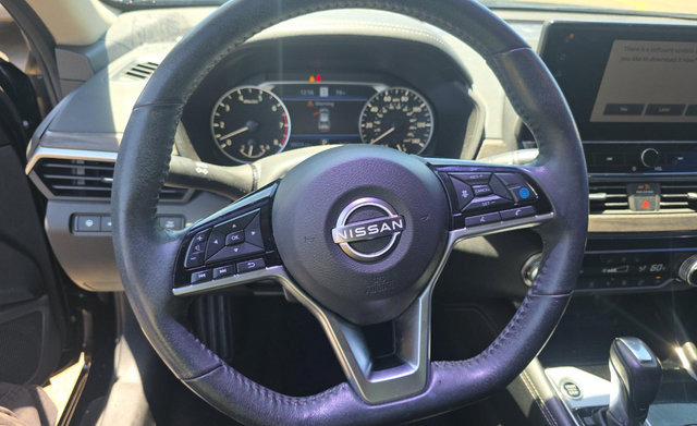 Used 2023 Nissan Altima 2.5 SL AWD/4WD image 7