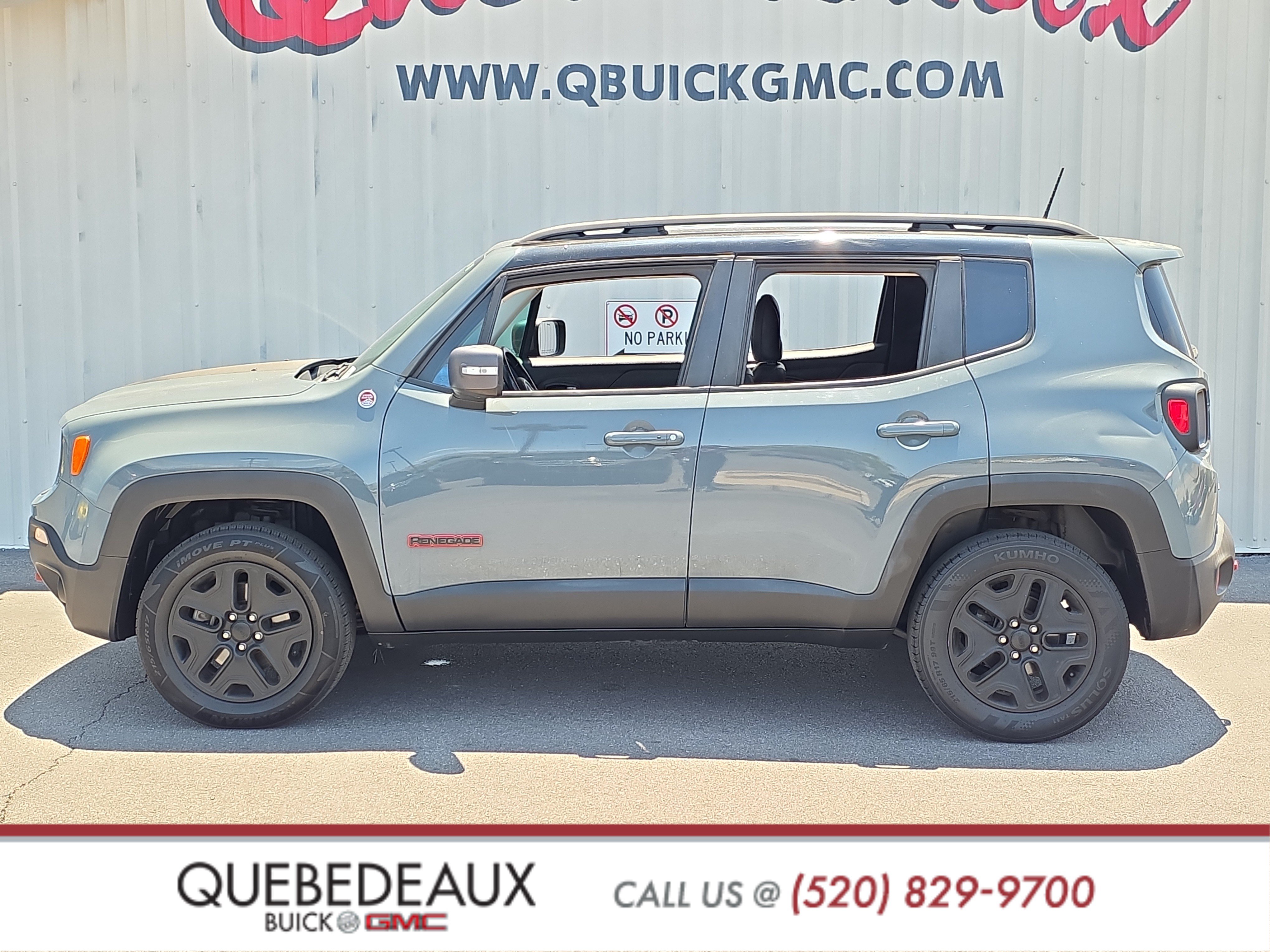 Used 2018 Jeep Renegade Trailhawk AWD/4WD image 4
