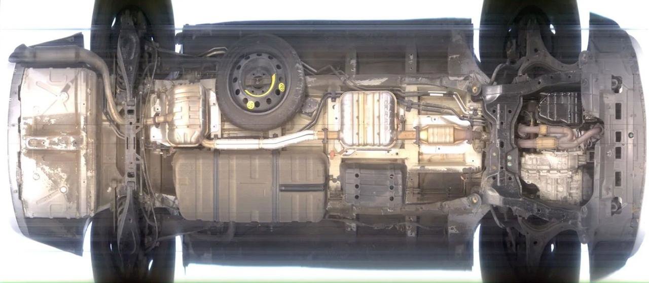 Used 2009 Kia Sedona LX image 25