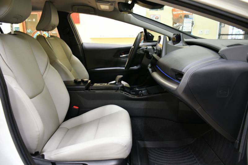 Used 2023 Toyota Prius XLE FWD image 50