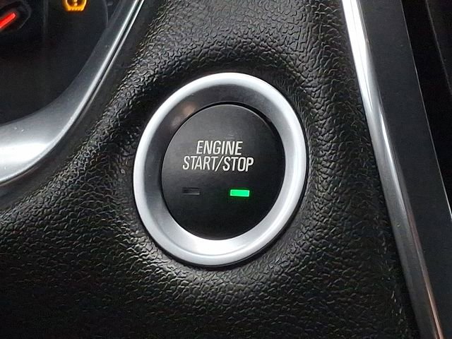 Used 2023 Chevrolet Traverse LT image 24