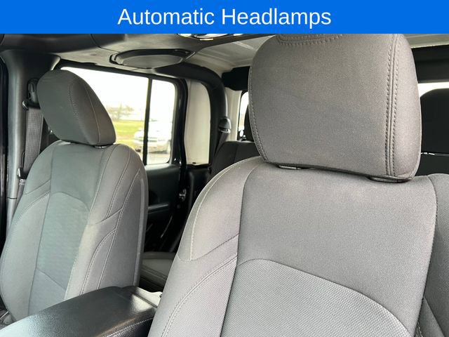 Used 2021 Jeep Gladiator Sport image 18