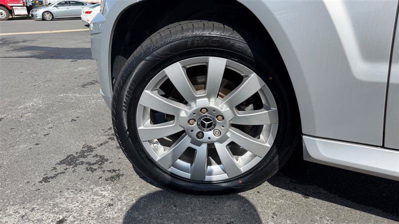 Used 2012 Mercedes-Benz GLK 350 4MATIC image 16