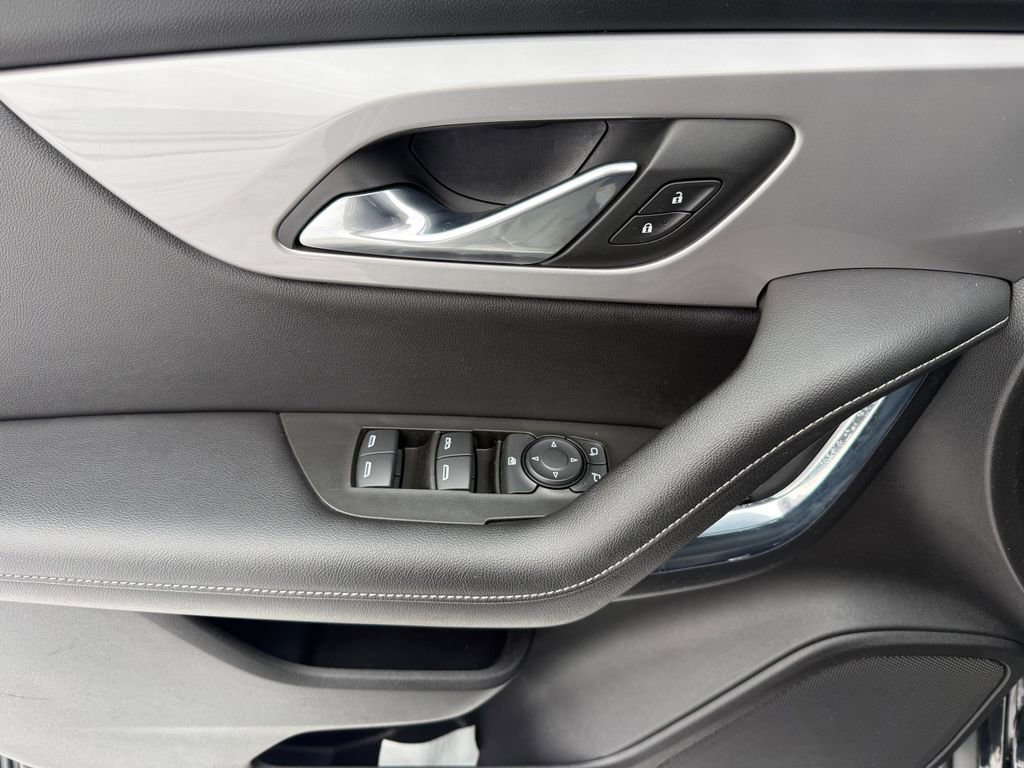 Used 2023 Chevrolet Blazer LT image 20