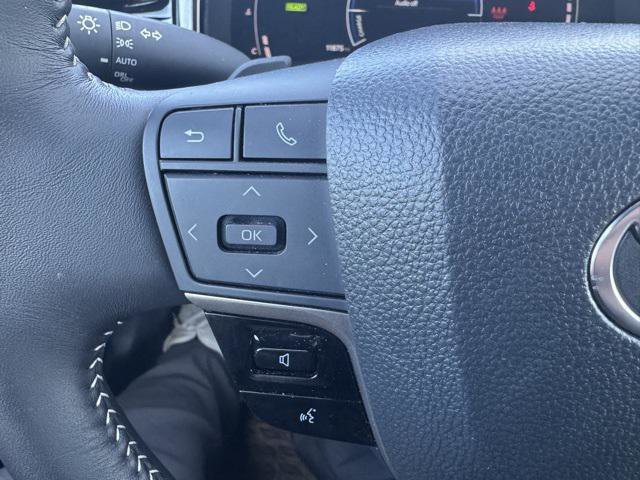 Certified 2025 Toyota Camry SE image 16