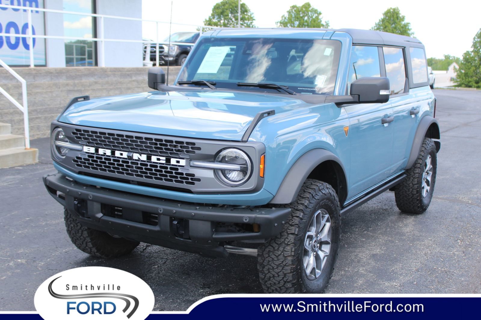 Used 2023 Ford Bronco Badlands AWD/4WD image 1