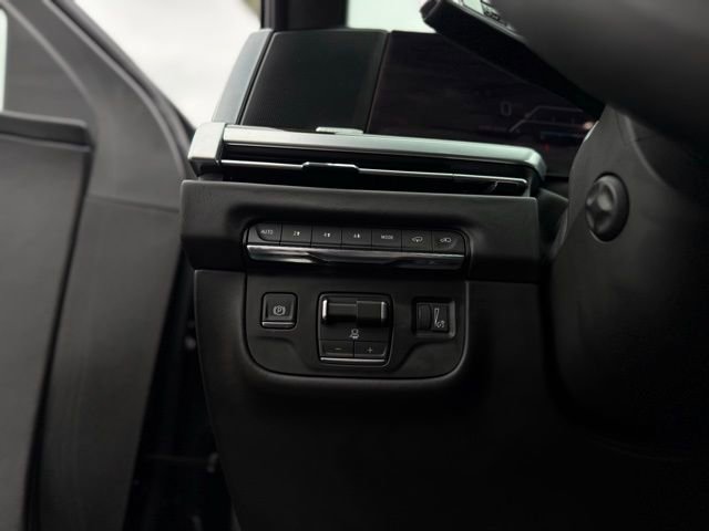 Used 2026 Cadillac Escalade Platinum Sport image 20