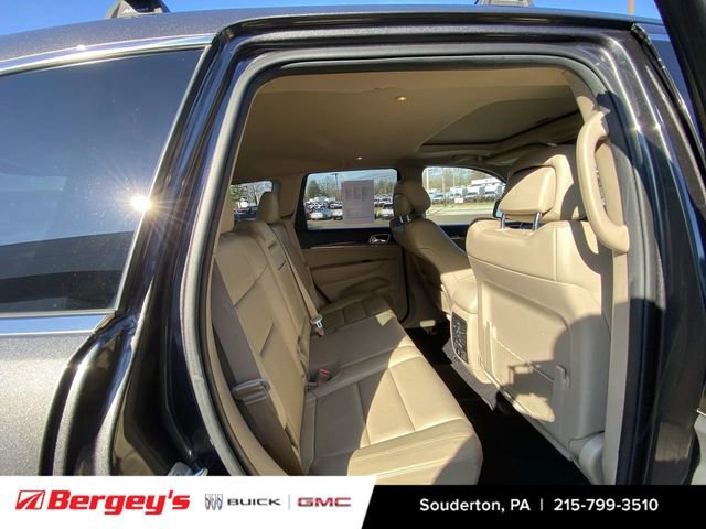Used 2019 Jeep Grand Cherokee Limited AWD/4WD image 24