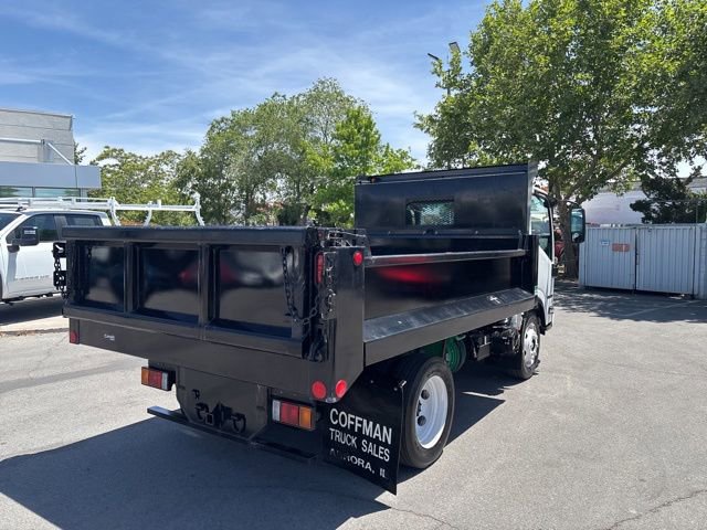 Used 2020 Isuzu NPR RWD image 5
