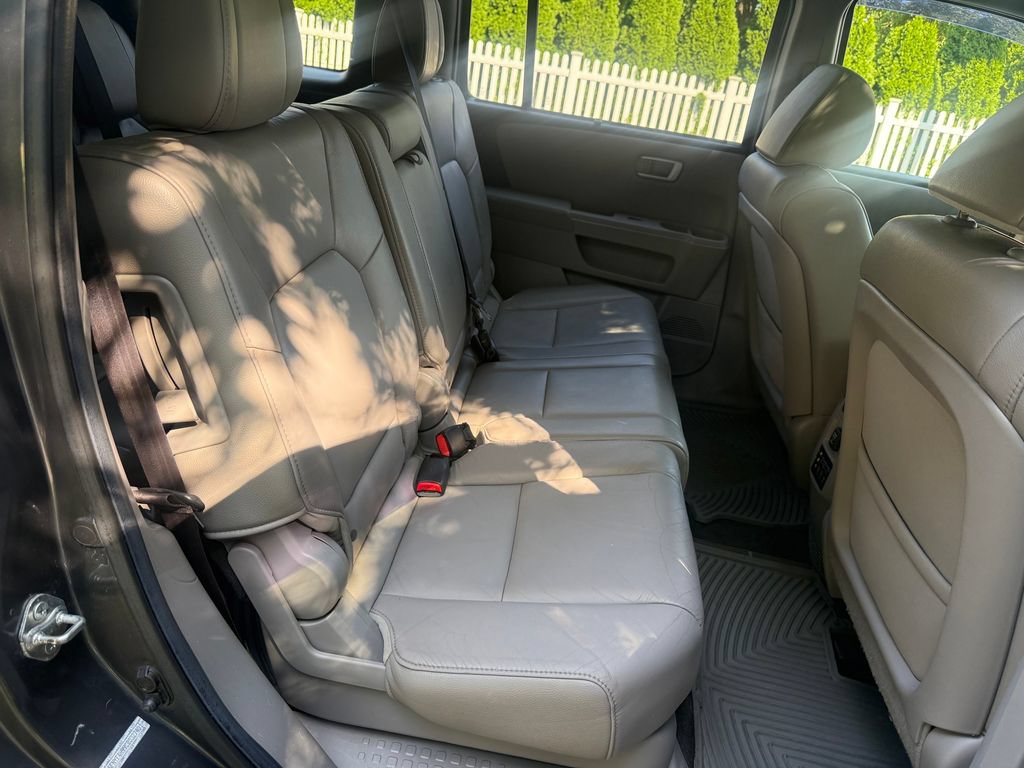 Used 2012 Honda Pilot Touring image 34