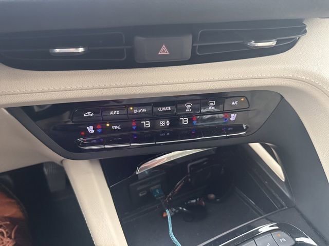 Certified 2023 Buick Envision Avenir image 47