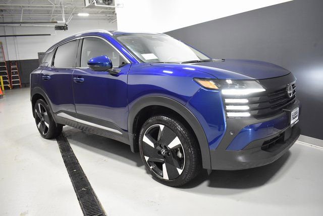 Certified 2025 Nissan Kicks SR image 7