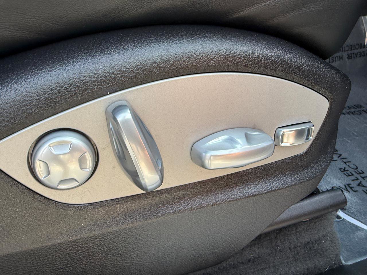 Used 2017 Porsche Macan S image 30