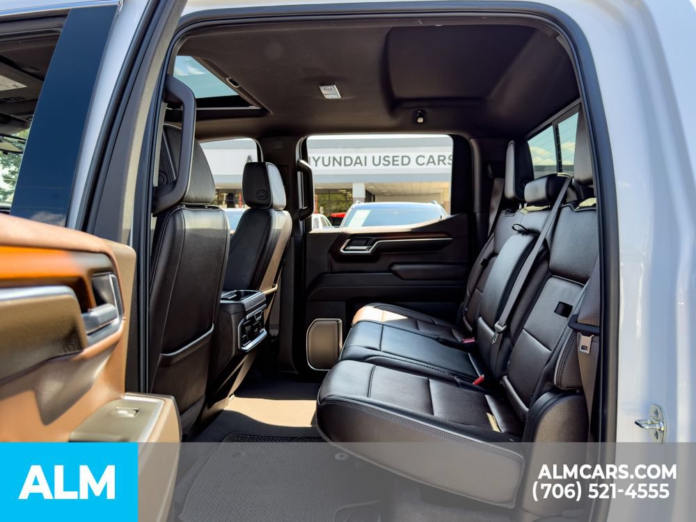 Used 2025 GMC Sierra 1500 Denali w/ Denali Reserve Package AWD/4WD image 18