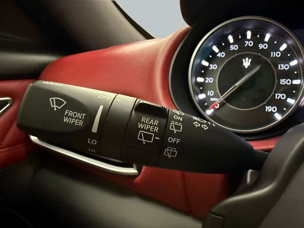 Used 2022 Maserati Levante GT image 20