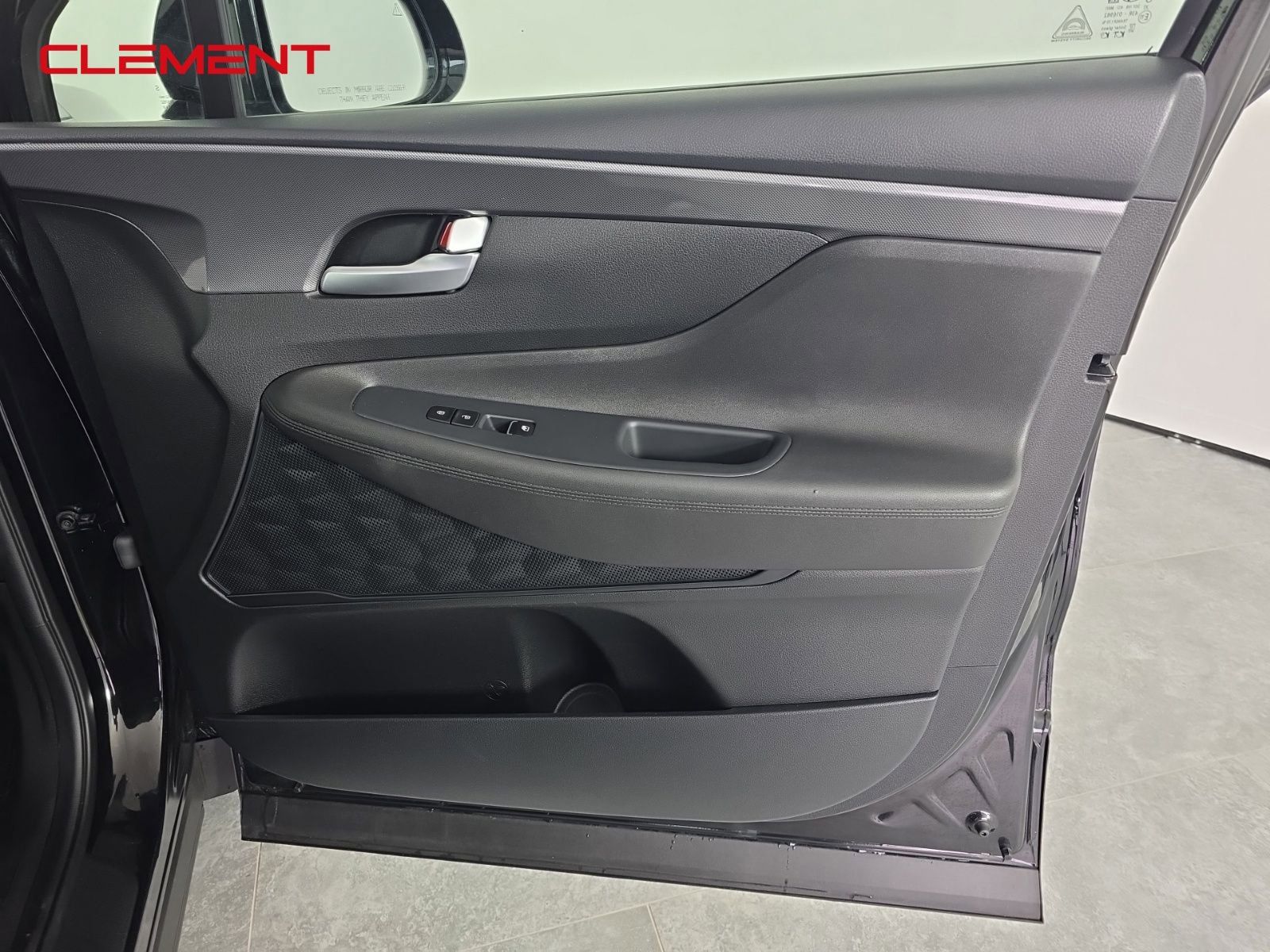 Used 2022 Hyundai Santa Fe SEL w/ Convenience Package image 29