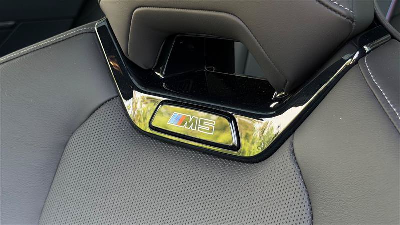 Used 2026 BMW M5 w/ Executive Package AWD/4WD image 38