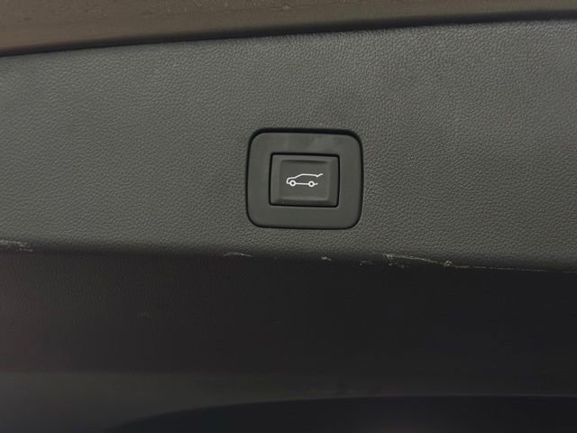 Used 2023 Buick Encore GX Essence w/ Experience Buick Package image 11