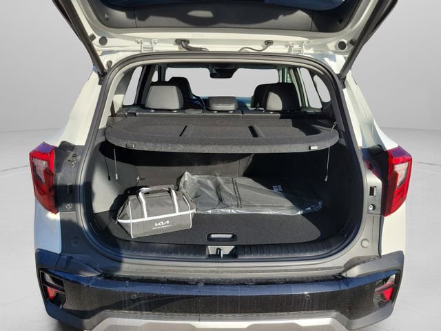 New 2026 Kia Seltos SX AWD/4WD image 21