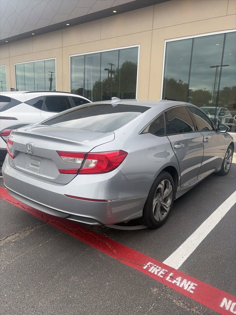Used 2019 Honda Accord EX image 4