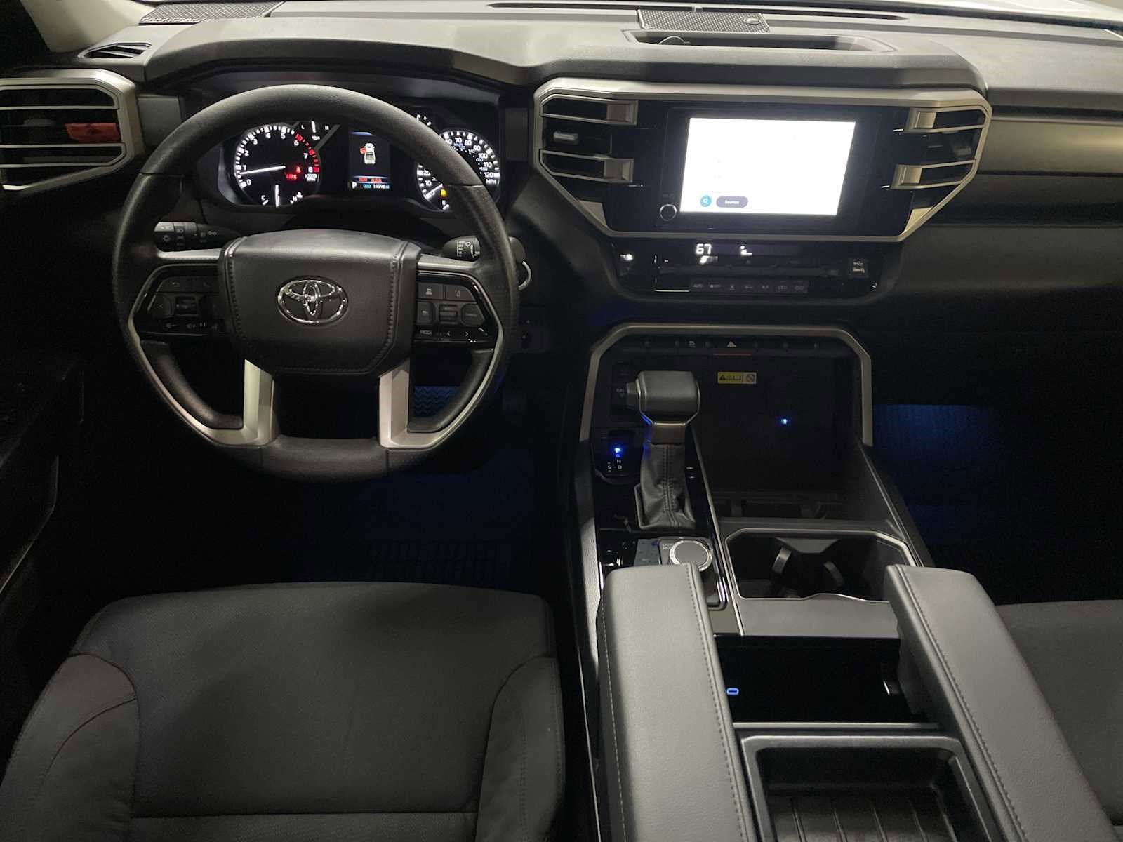 Used 2024 Toyota Tundra Limited w/ Power Package AWD/4WD image 29