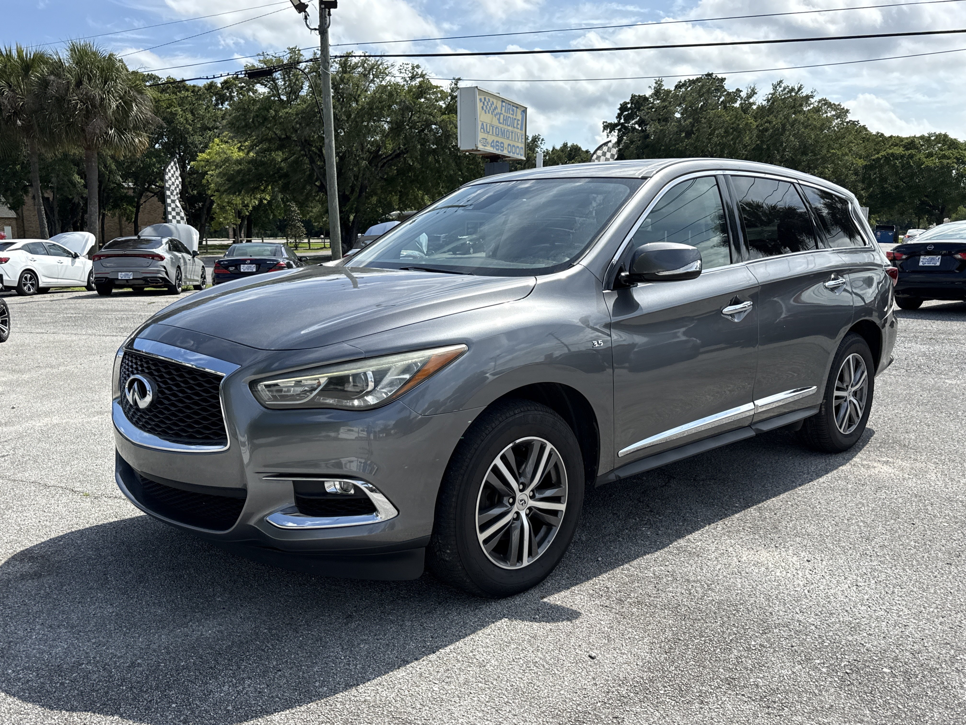 Used 2020 INFINITI QX60 Pure FWD image 1