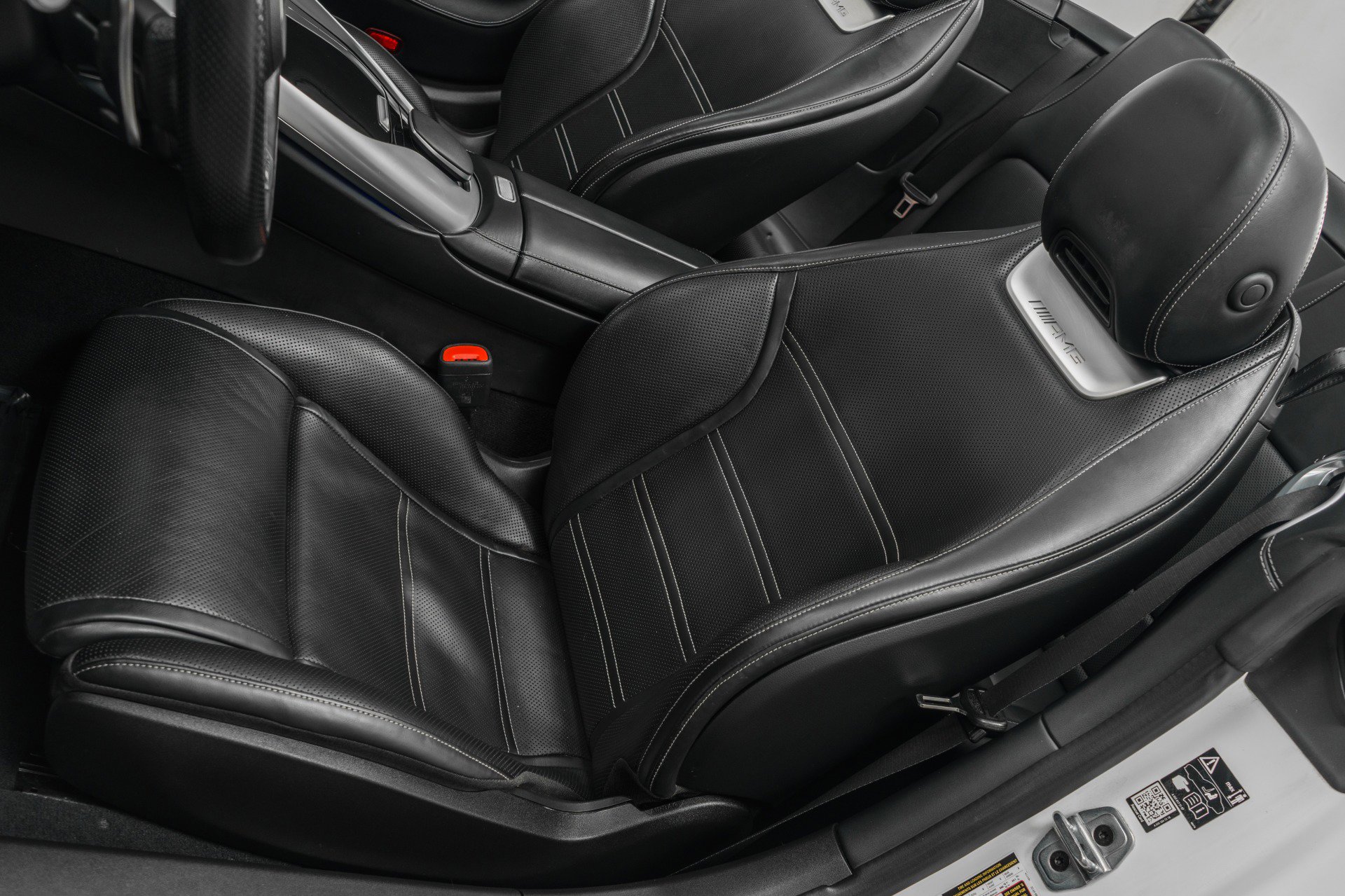 Used 2025 Mercedes-Benz SL 63 AMG S e Performance 4MATIC image 24