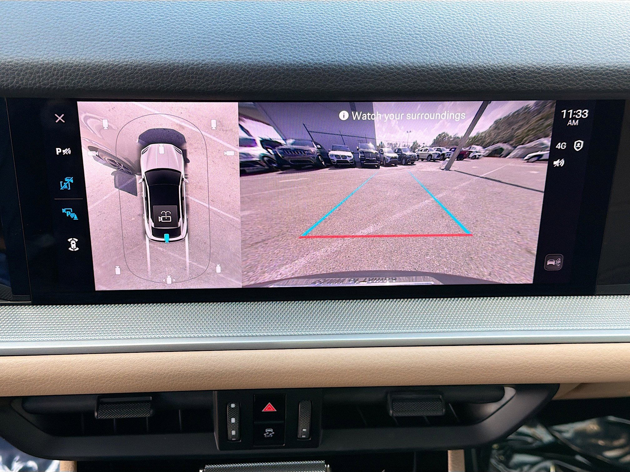 Used 2025 Porsche Cayenne Coupe image 34