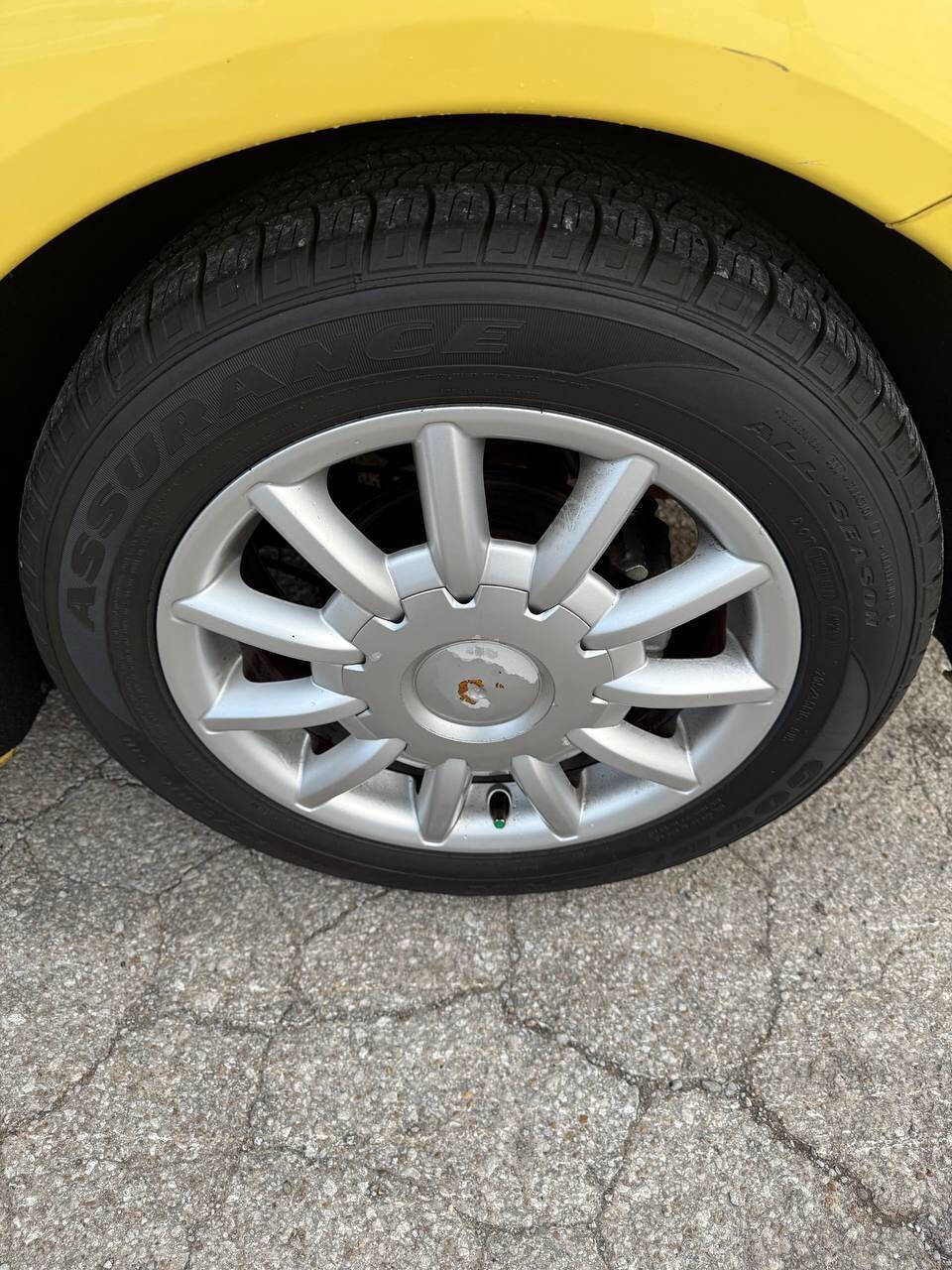 Used 2004 Volkswagen Beetle GLS image 21