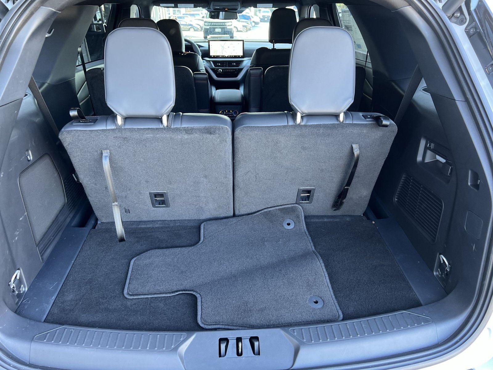 New 2026 Ford Explorer ST-Line w/ ST-Line Street Pack AWD/4WD image 27