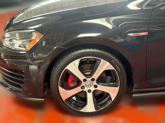 Used 2015 Volkswagen GTI SE FWD image 20