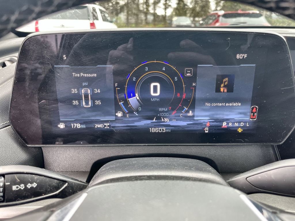 Certified 2024 Chevrolet Traverse LT image 11