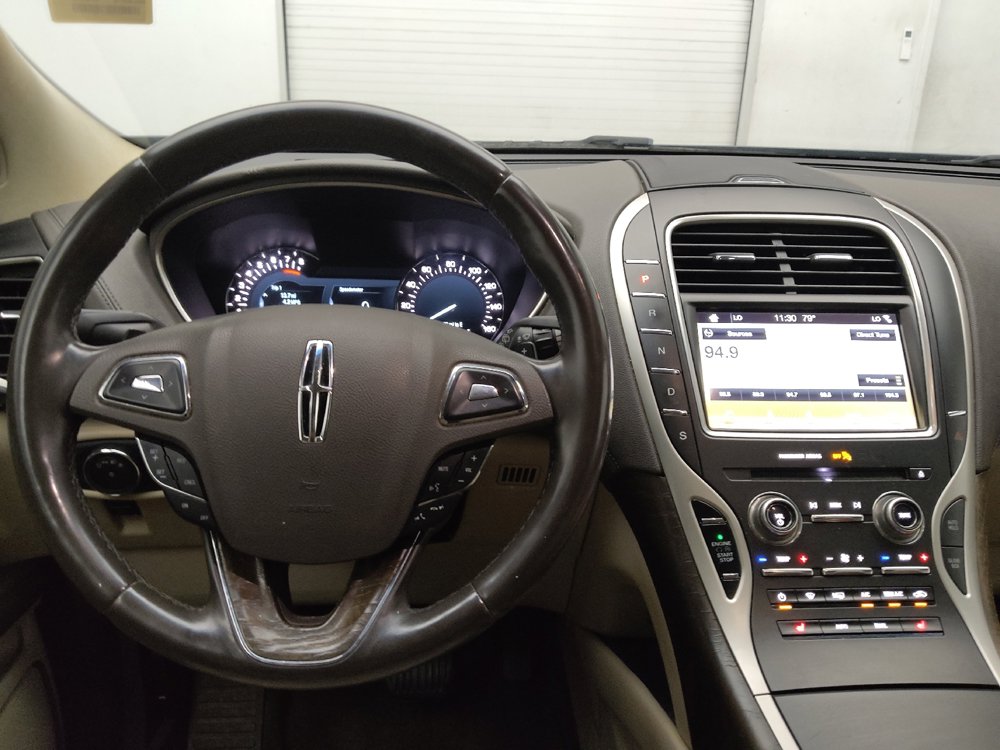 Used 2017 Lincoln MKX Select w/ Lincoln MKX Climate Package AWD/4WD image 22