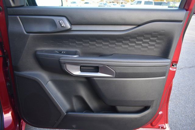 New 2025 Ford Ranger XLT w/ FX4 Off-Road Package image 39