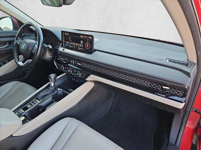 Used 2023 Honda Accord Touring image 22