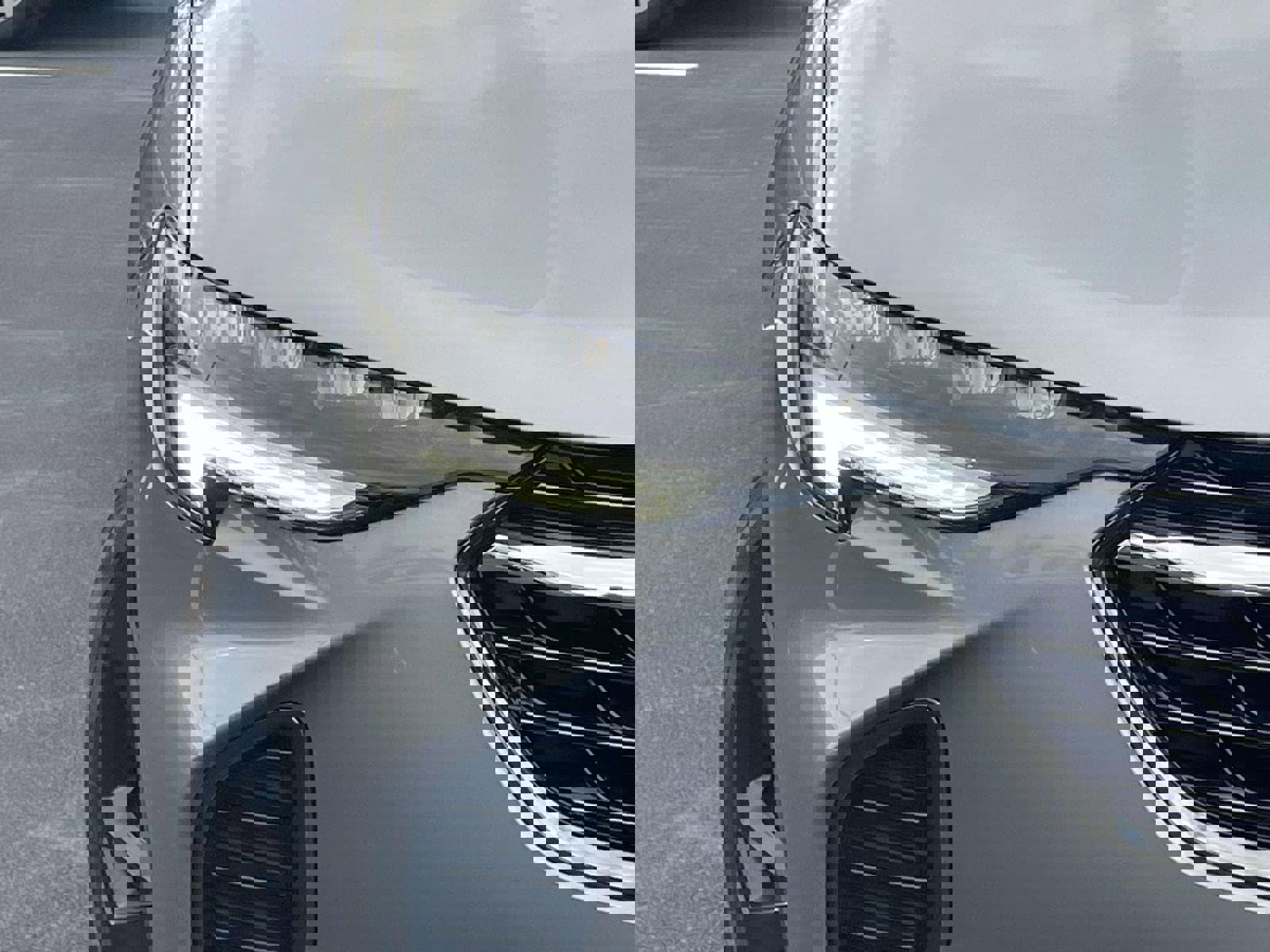 Used 2023 Buick Envision Essence w/ Sport Touring Package image 3