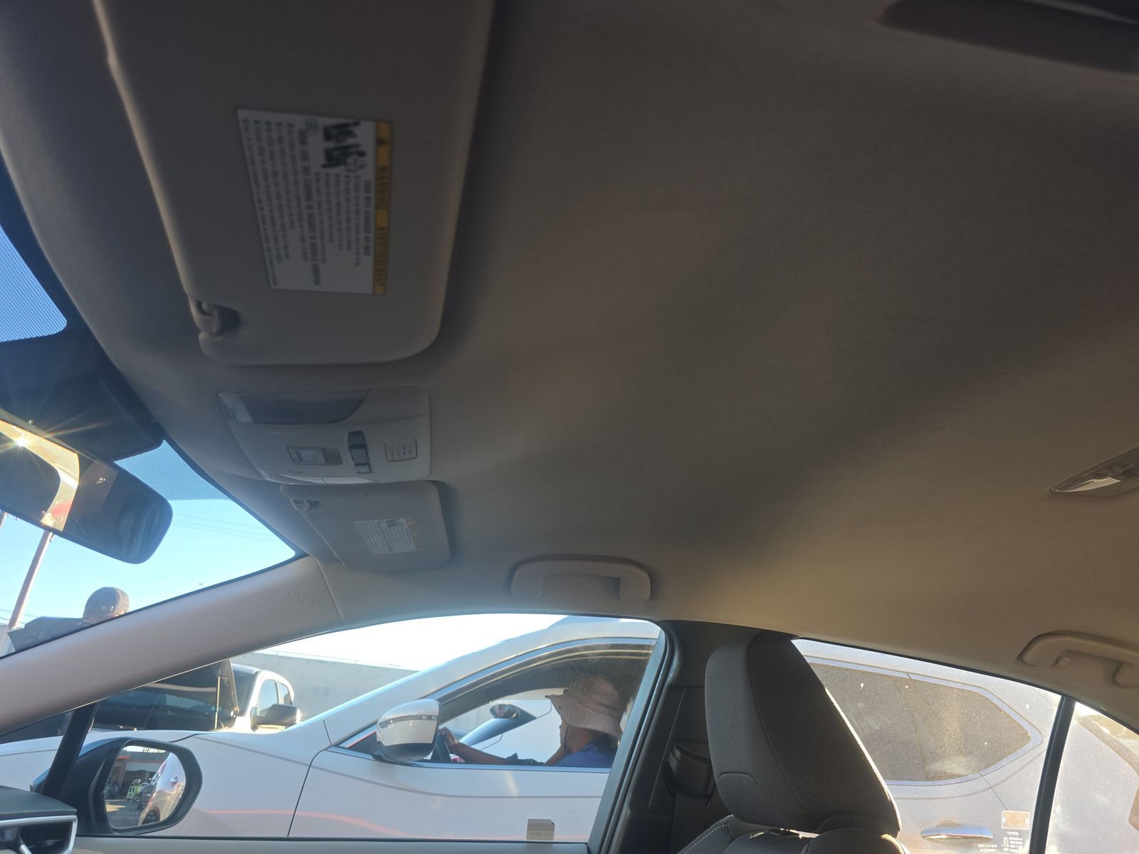 Used 2022 Toyota Corolla L image 13