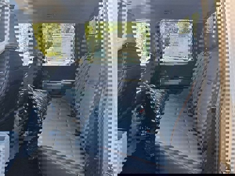 New 2025 Ford F150 Lariat w/ Equipment Group 502A High image 7