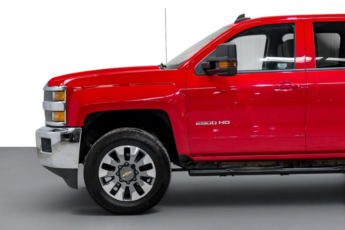 Used 2018 Chevrolet Silverado 2500 LT w/ LT Fleet Convenience Package AWD/4WD image 10