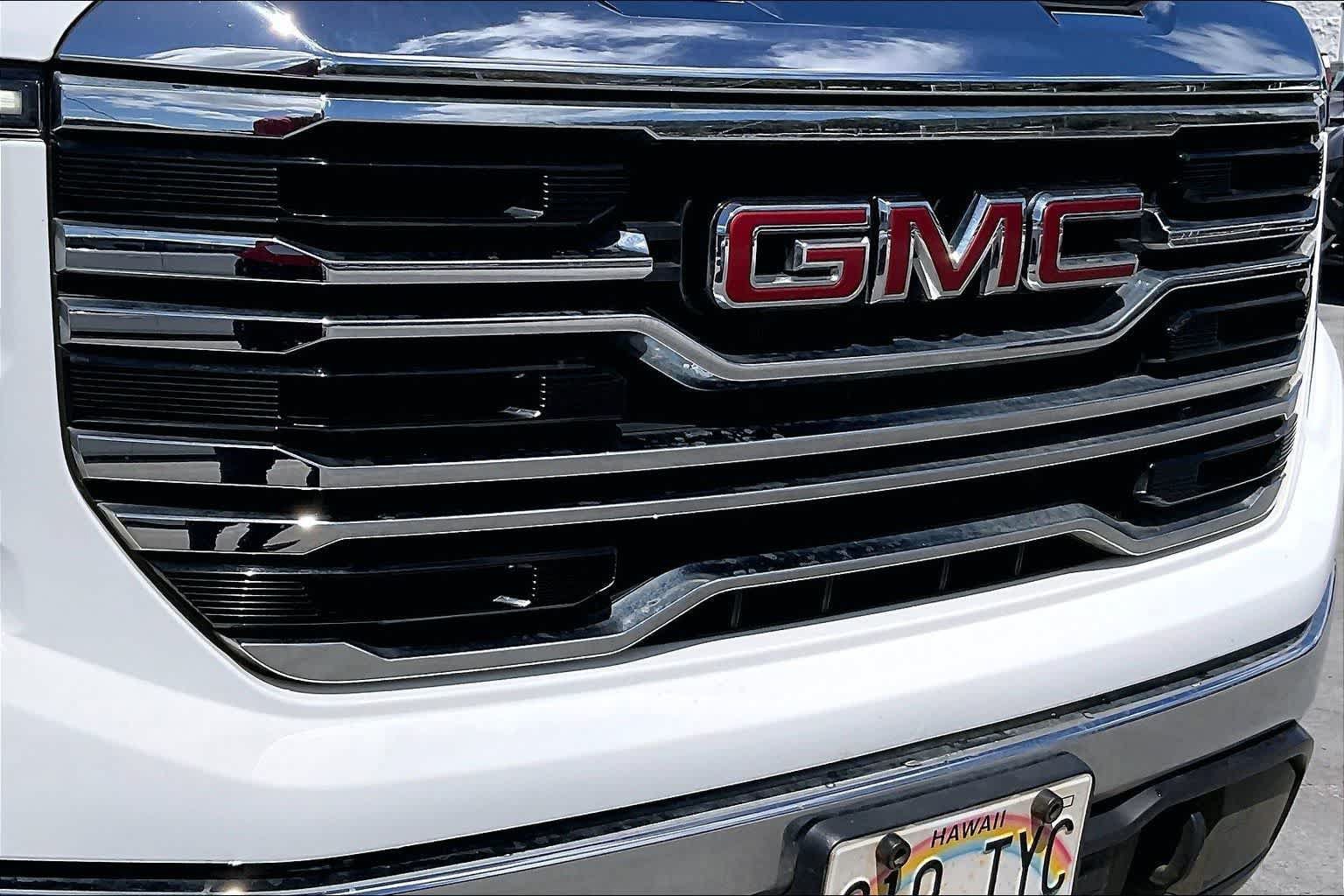 Used 2024 GMC Sierra 1500 SLT AWD/4WD image 33