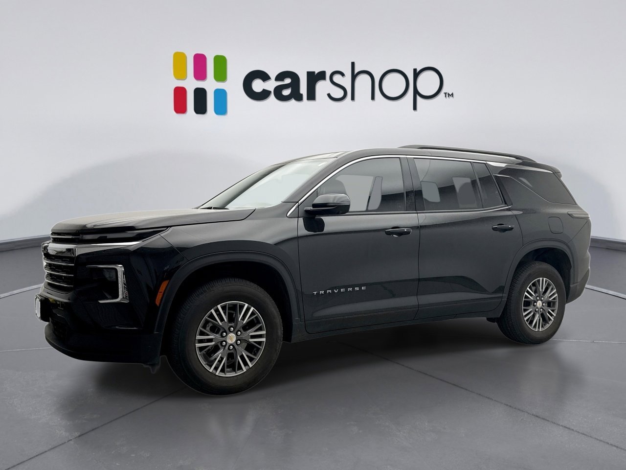 Used 2025 Chevrolet Traverse LT w/ Driver Confidence Package