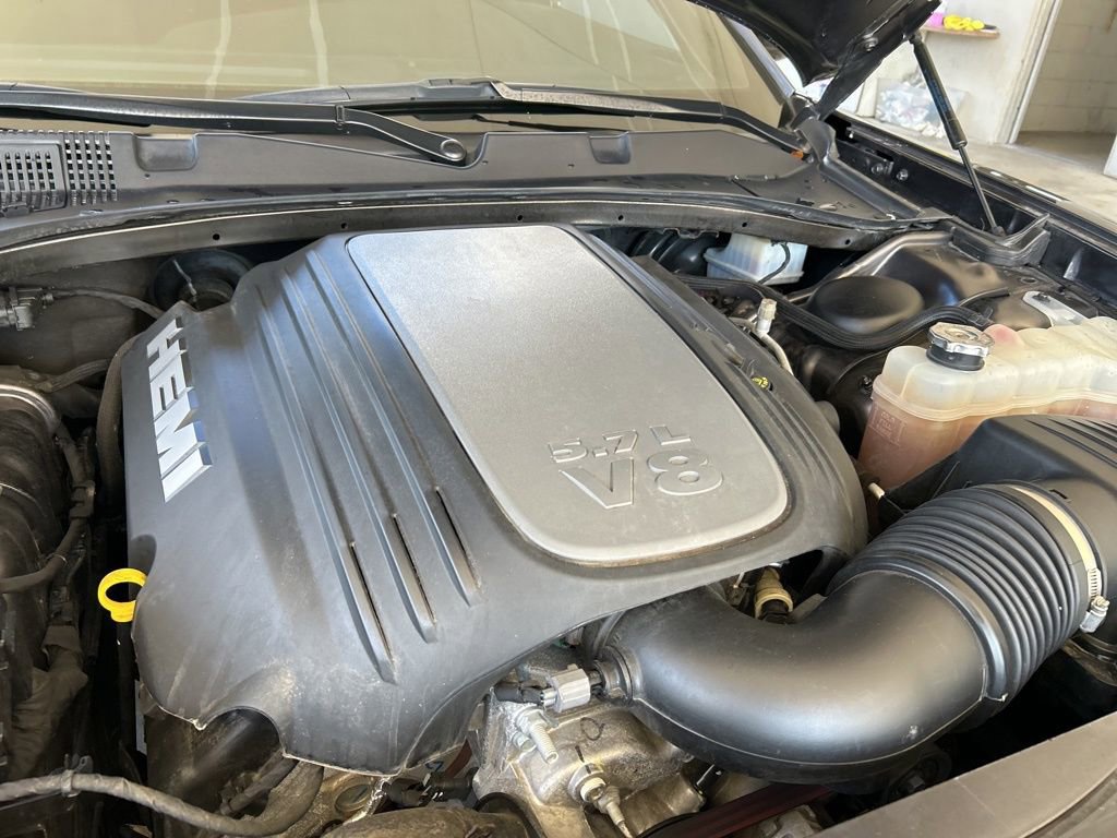 Used 2023 Dodge Charger R/T w/ Blacktop Package image 11