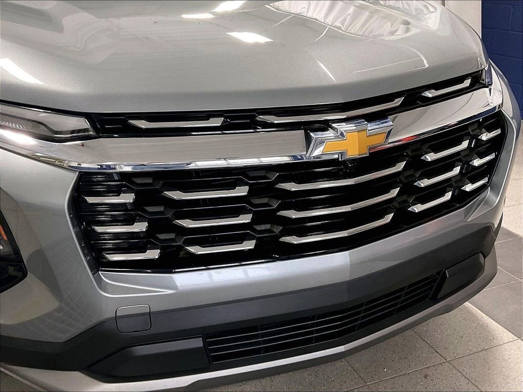 Used 2025 Chevrolet Equinox LT AWD/4WD image 31