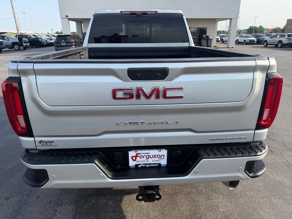 Used 2023 GMC Sierra 3500 Denali w/ Denali Ultimate Package AWD/4WD image 13