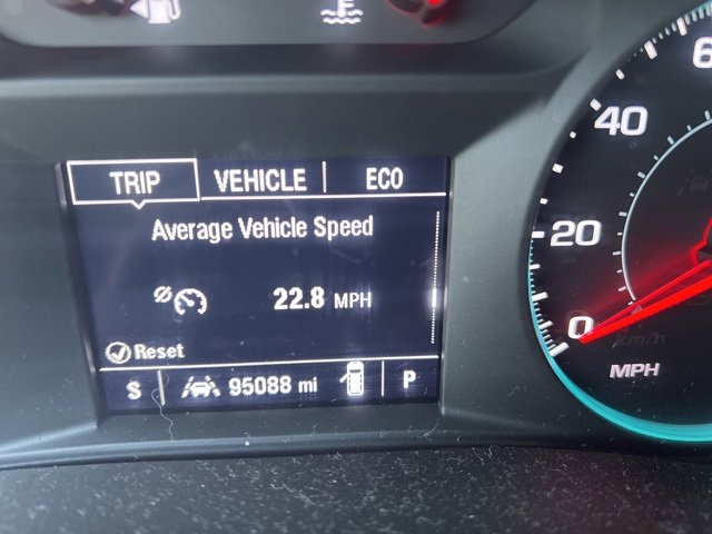 Used 2023 Chevrolet Traverse LS w/ LPO, Roadside Safety Package image 3