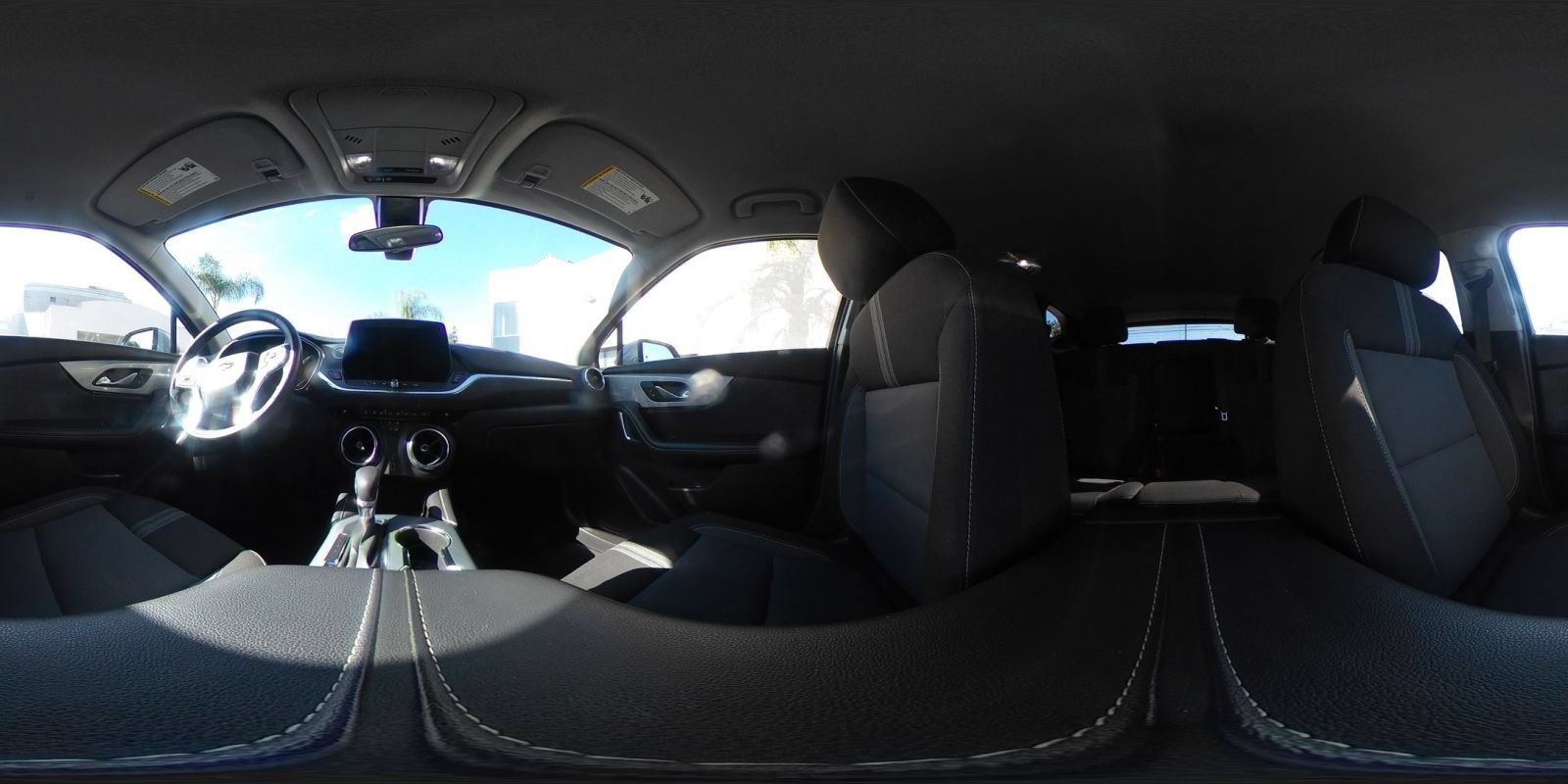 Used 2025 Chevrolet Blazer LT FWD image 39