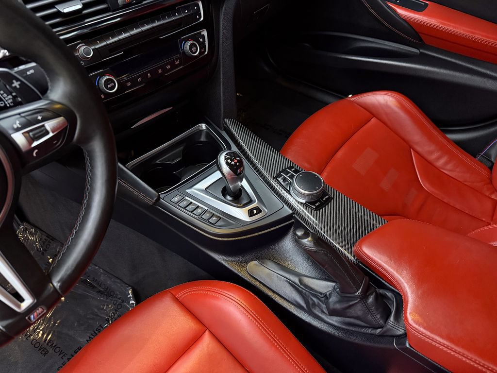 Used 2018 BMW M3 RWD image 12
