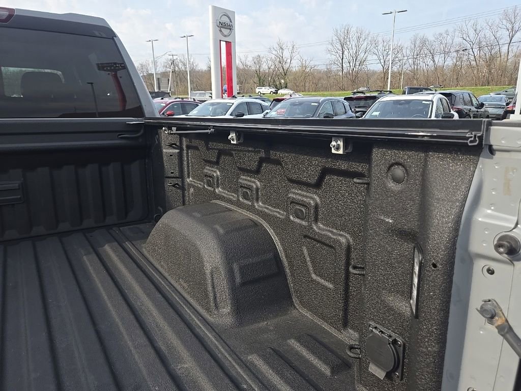 Used 2024 GMC Sierra 1500 Elevation w/ Preferred Package AWD/4WD image 37