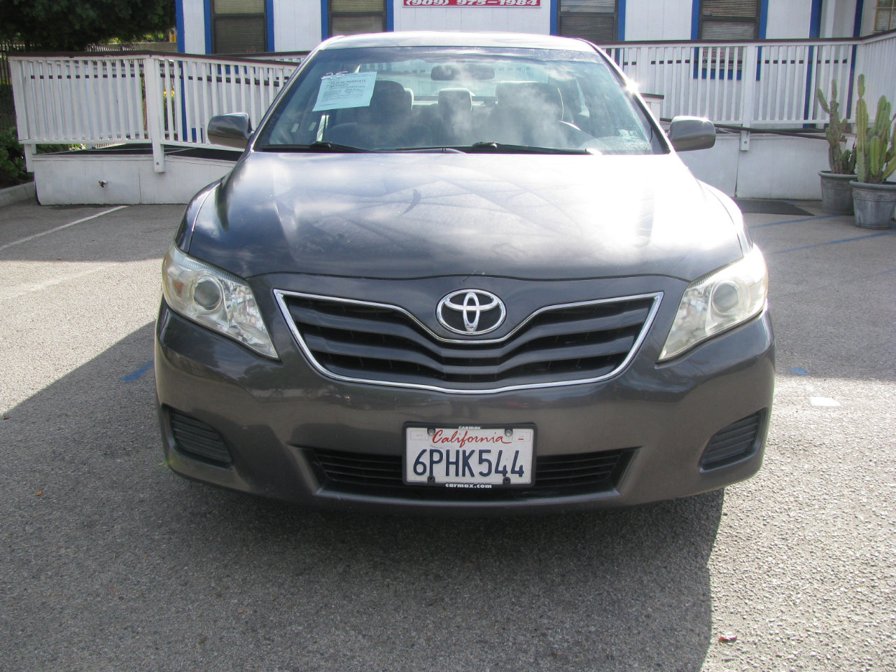 Used 2011 Toyota Camry LE image 3
