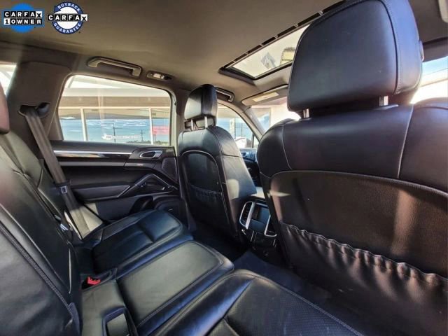 Used 2012 Porsche Cayenne image 28